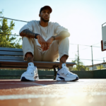 découvrez la pointure impressionnante des pieds de shaquille o'neal, la légende du basketball, et comment cette caractéristique reflète sa stature imposante sur le terrain.